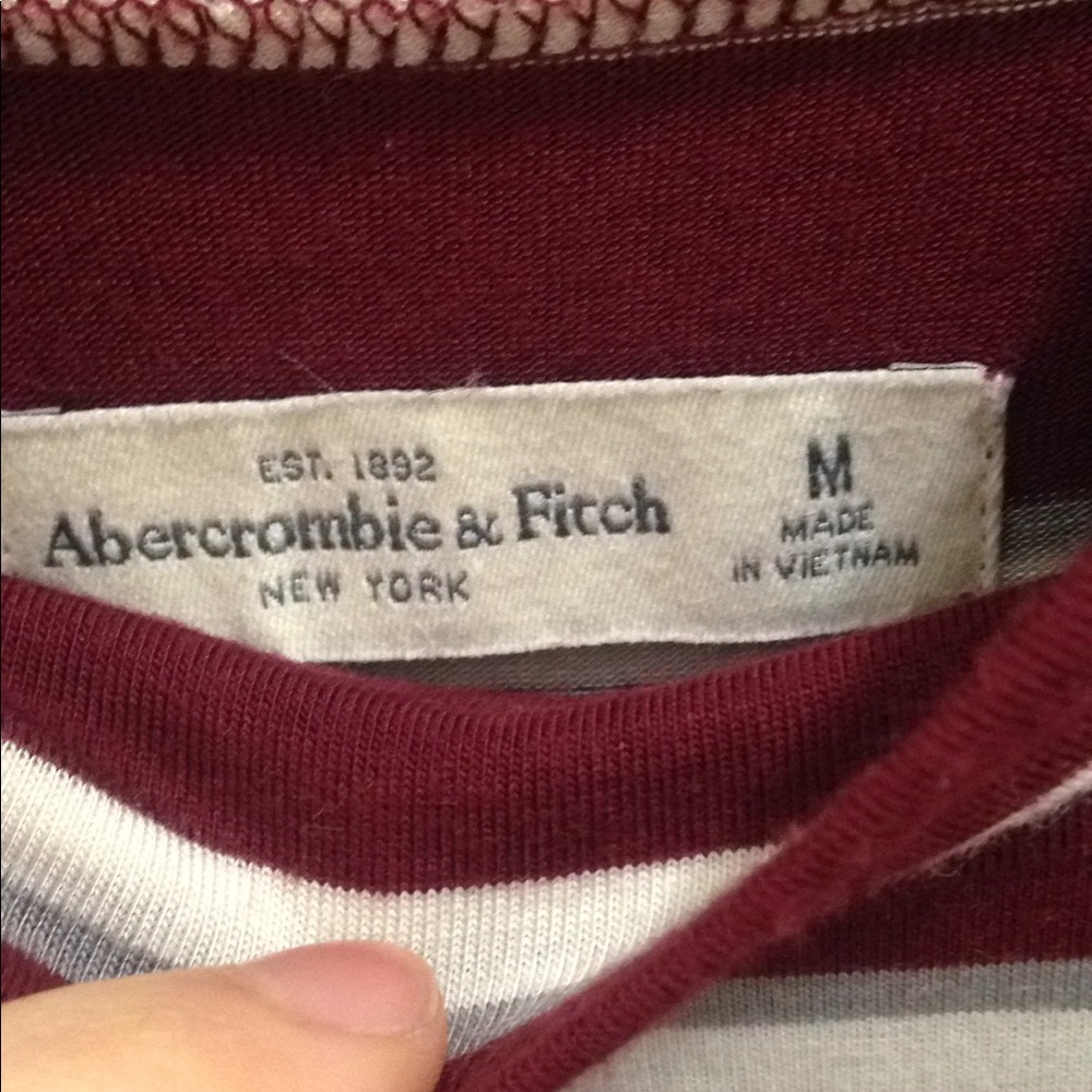 Abercrombie + Fitch mock neck top - Picture 2 of 2
